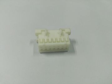 Wihte色、プラスチック注入によってのコネクターの部品のPC材料形成される部品
